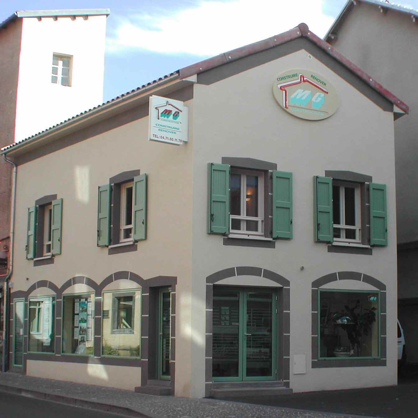 Pousser la porte et venez  chez nous.